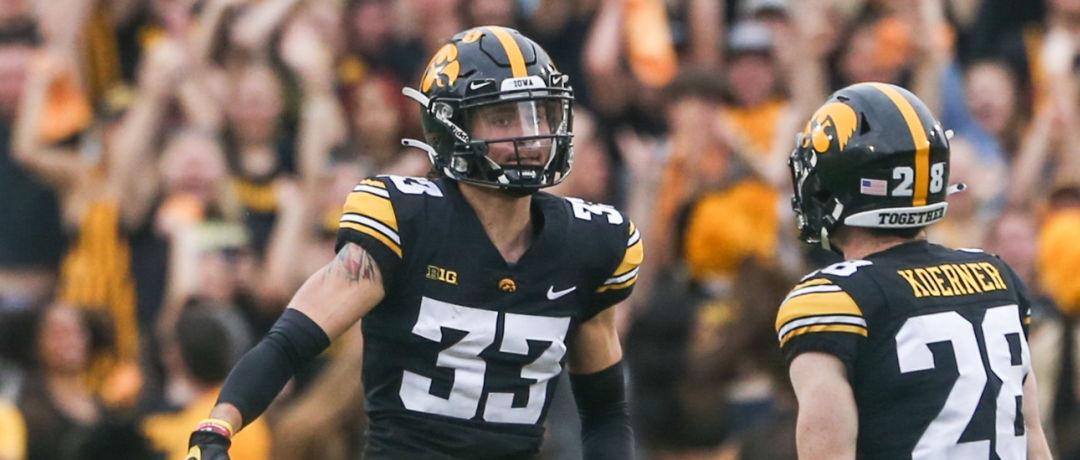 100921-qc-spt-iowa-fball-022
